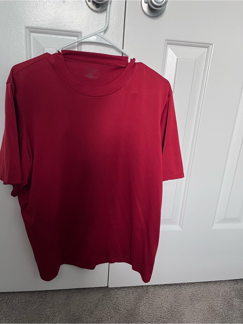 Patagonia Men’s Large Red Short sleeve lightweight shirt